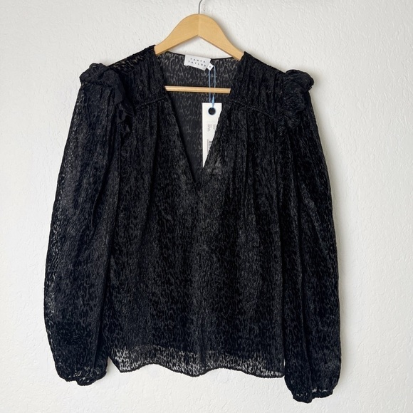 Tanya Taylor's Lucy devoré pullover top - Picture 3 of 8